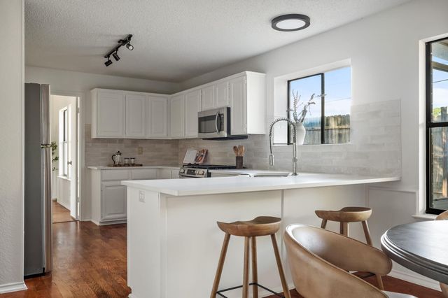 1106 Split Oak CV, Pflugerville, TX 78660
