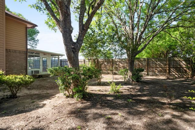 1106 Split Oak CV, Pflugerville, TX 78660