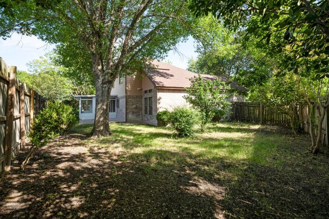 1106 Split Oak CV, Pflugerville, TX 78660