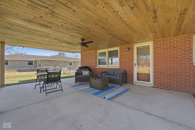 950 Radio Lane, New Castle, IN 47362