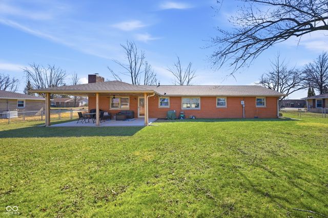 950 Radio Lane, New Castle, IN 47362