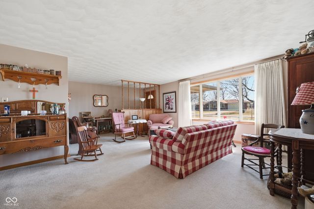 950 Radio Lane, New Castle, IN 47362