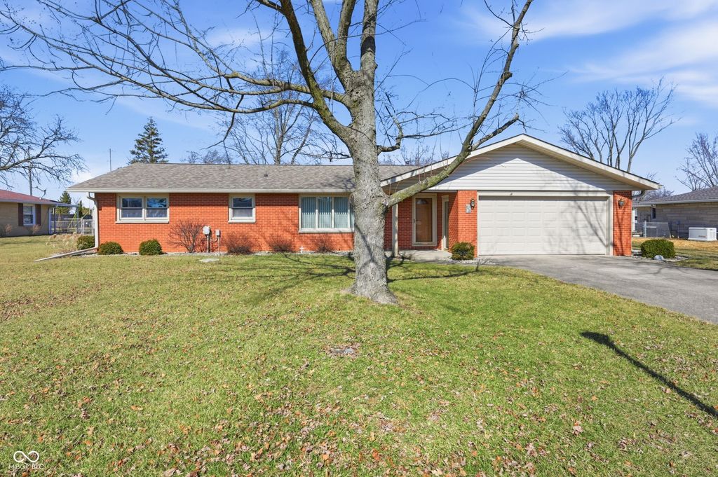 950 Radio Lane, New Castle, IN 47362