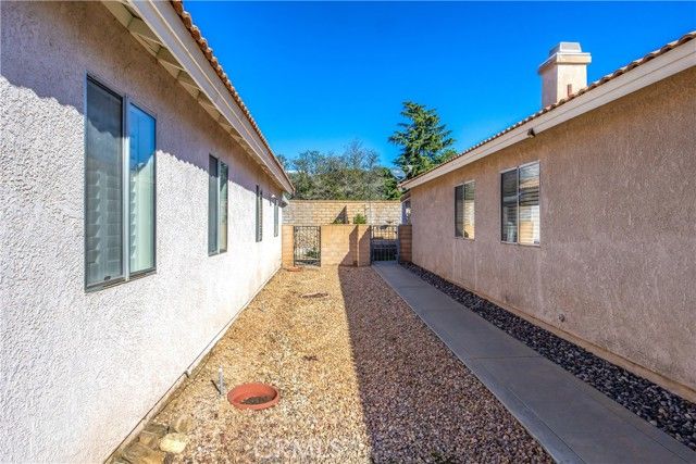 10650 Bel Air Drive, Cherry Valley, CA 92223