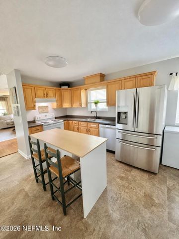 4025 THUNDER HEIGHTS Lane, Middleburg, FL 32068