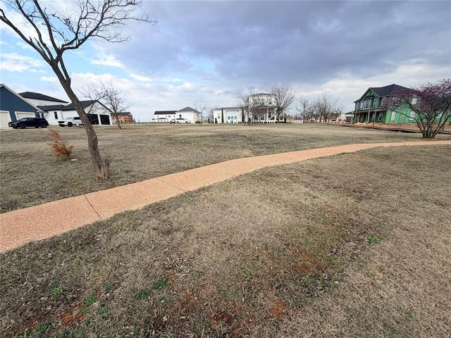 Boardwalk Crossing, Norman, OK 73072