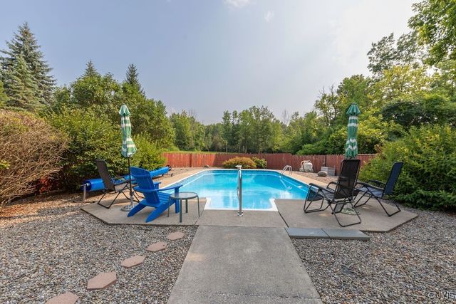 5656 Sentinel Heights Road, Onondaga, NY 13078