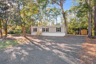 1144 Cypress Street SE, Darien, GA 31305