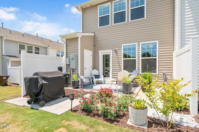 37 Burford Way, Angier, NC 27501