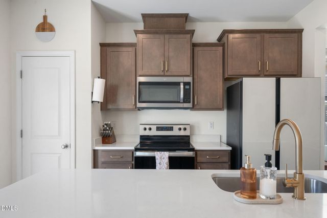 37 Burford Way, Angier, NC 27501