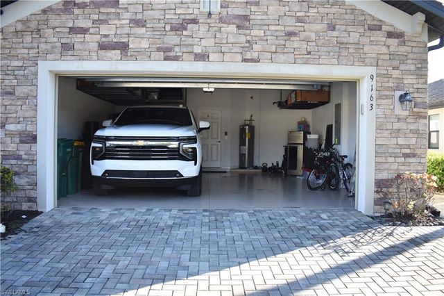 9163 Woodhurst DR, Naples, FL 34120