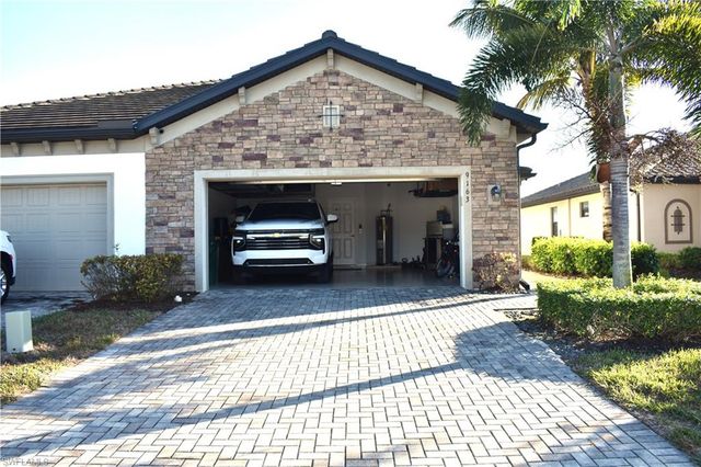 9163 Woodhurst DR, Naples, FL 34120