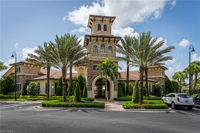 9163 Woodhurst DR, Naples, FL 34120