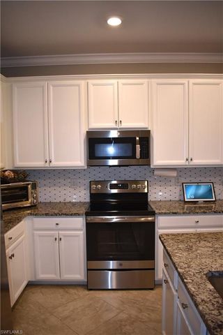 9163 Woodhurst DR, Naples, FL 34120