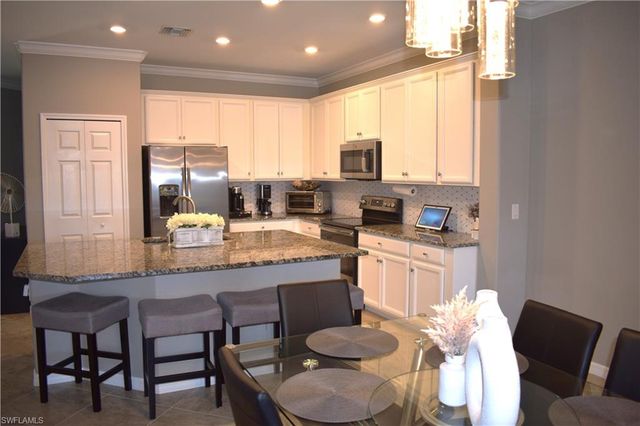 9163 Woodhurst DR, Naples, FL 34120