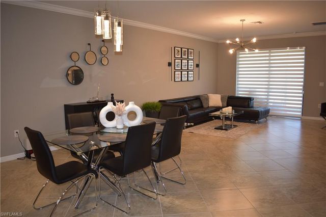 9163 Woodhurst DR, Naples, FL 34120