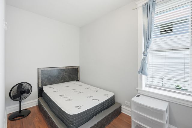1622 S Karlov Avenue, Chicago, IL 60623