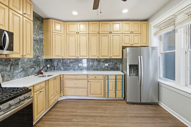 1622 S Karlov Avenue, Chicago, IL 60623