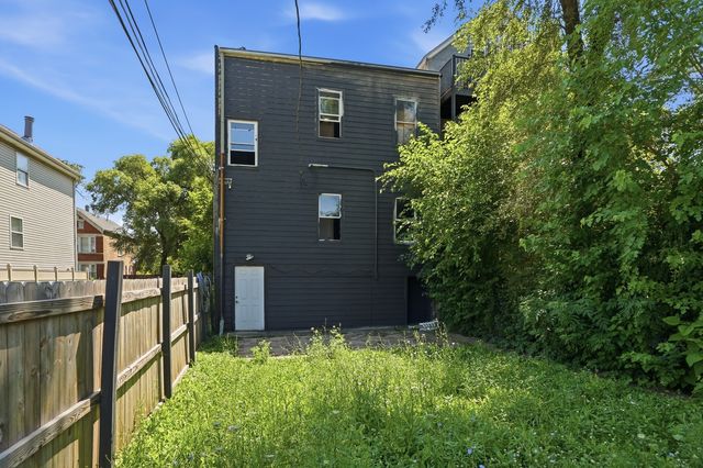 1622 S Karlov Avenue, Chicago, IL 60623