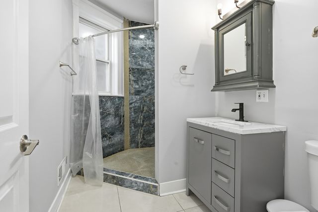1622 S Karlov Avenue, Chicago, IL 60623