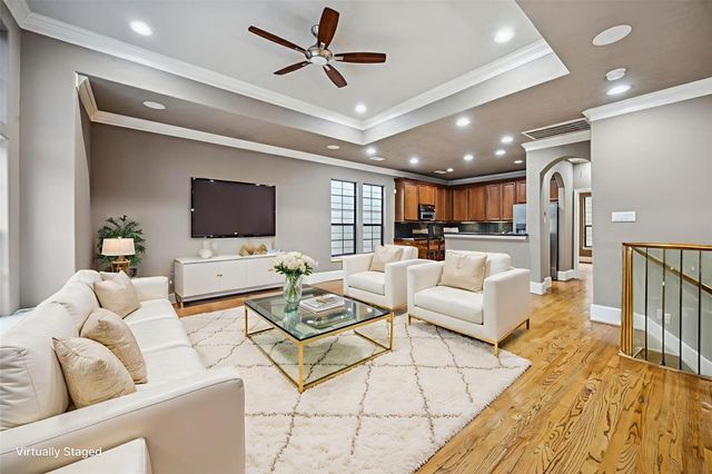 1376 Studer Street, Houston, TX 77007