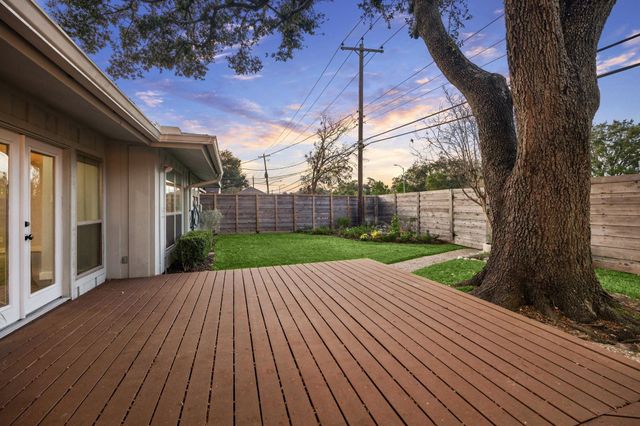 8034 Cedel Drive, Houston, TX 77055