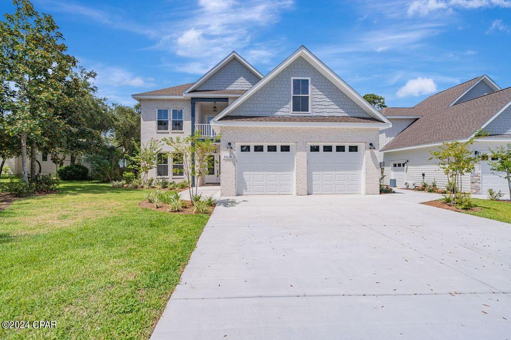 3926 Diana Court, Panama City Beach, FL 32408