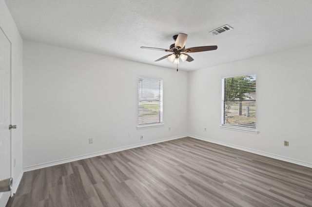 111 Terrace Drive, Point Blank, TX 77364