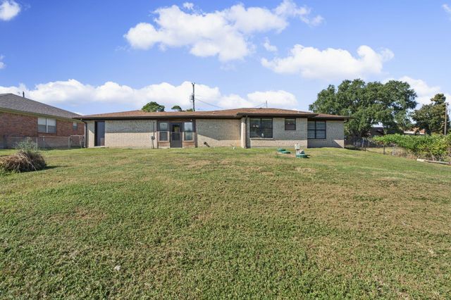 111 Terrace Drive, Point Blank, TX 77364