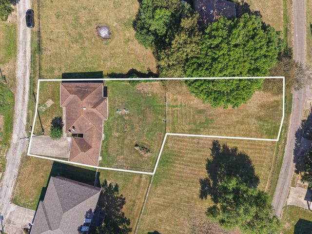 111 Terrace Drive, Point Blank, TX 77364