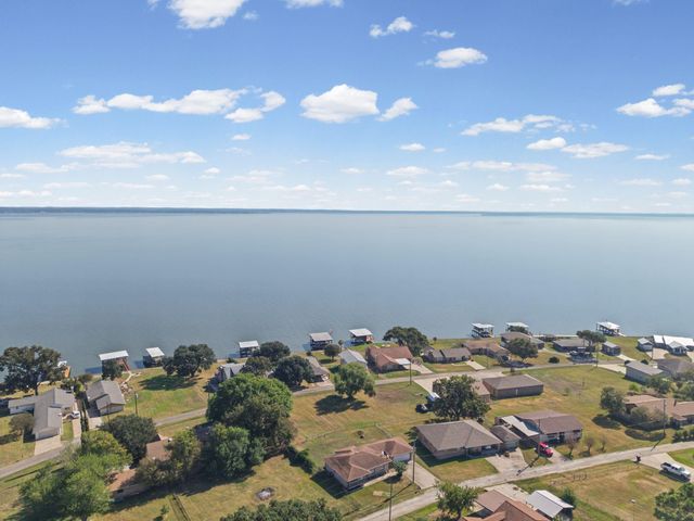 111 Terrace Drive, Point Blank, TX 77364