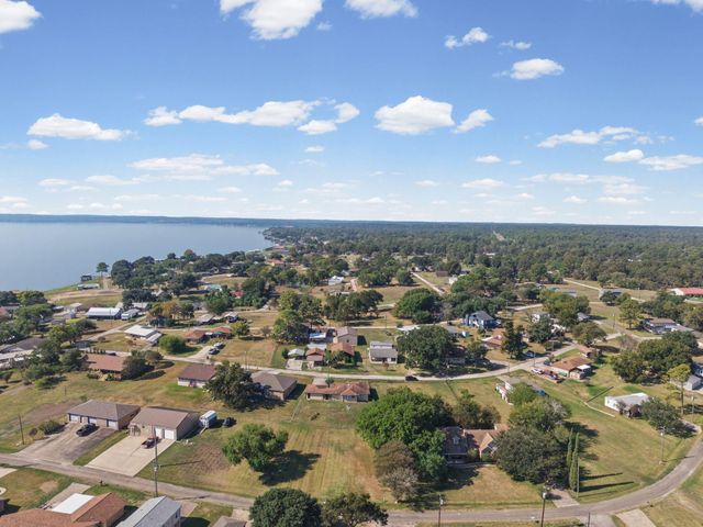 111 Terrace Drive, Point Blank, TX 77364