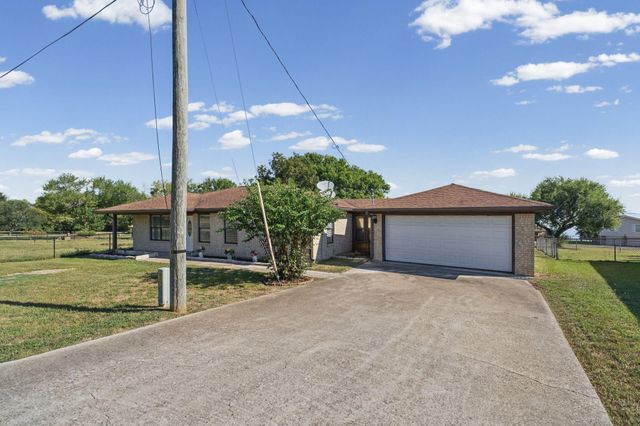 111 Terrace Drive, Point Blank, TX 77364