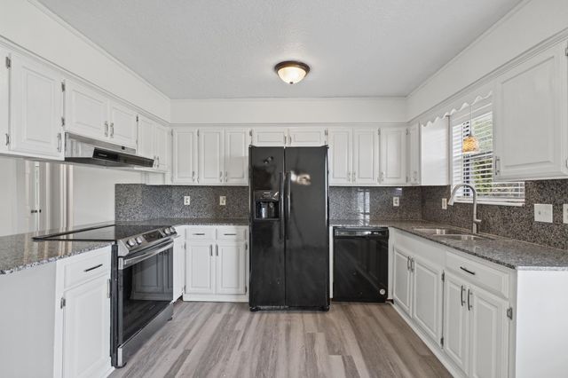 111 Terrace Drive, Point Blank, TX 77364