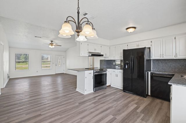 111 Terrace Drive, Point Blank, TX 77364