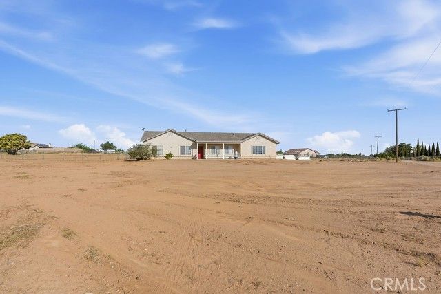 7838 Cataba Road, Hesperia, CA 92344