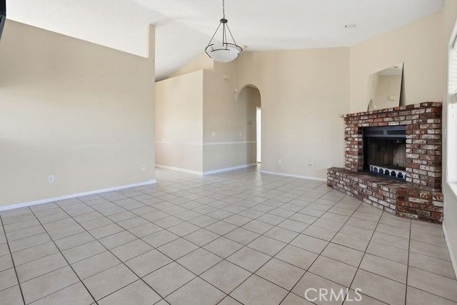 7838 Cataba Road, Hesperia, CA 92344