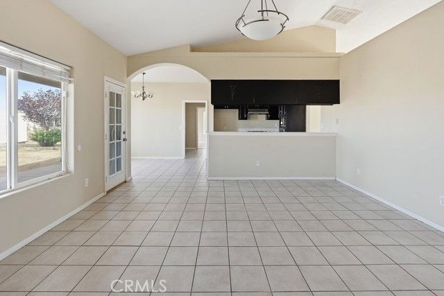 7838 Cataba Road, Hesperia, CA 92344