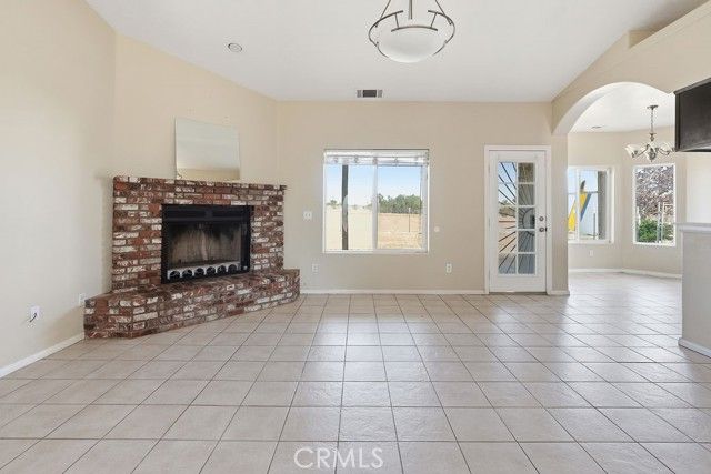 7838 Cataba Road, Hesperia, CA 92344