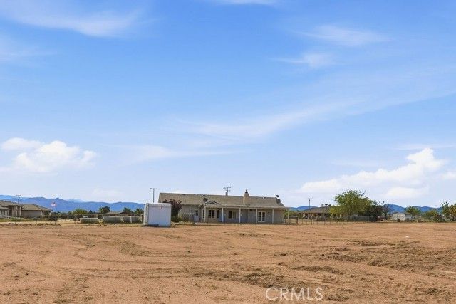 7838 Cataba Road, Hesperia, CA 92344