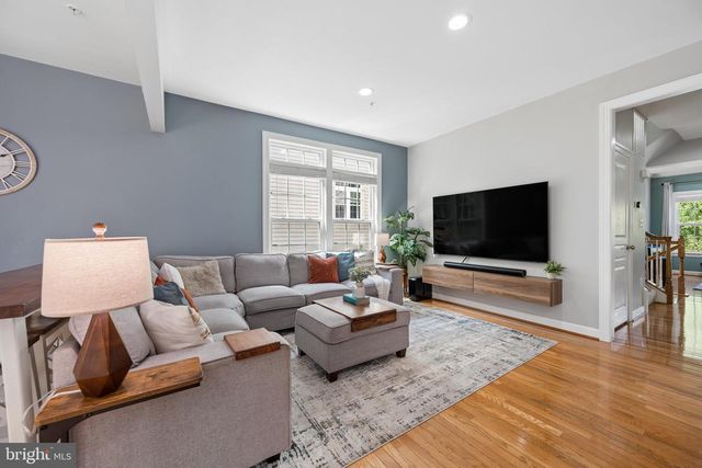 1749 CHISWICK CT, Silver Spring, MD 20904
