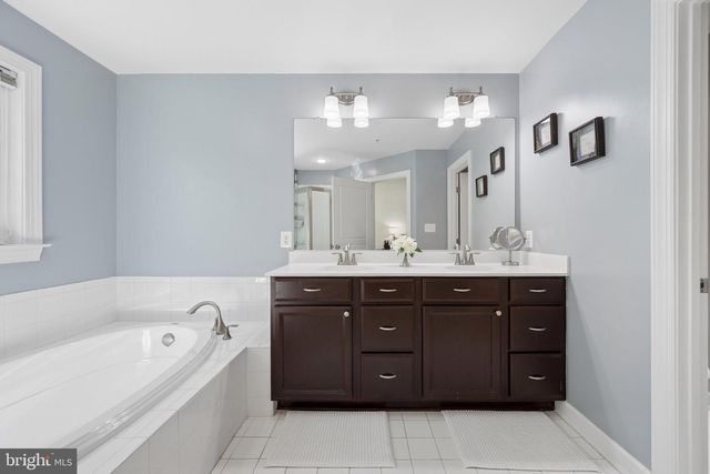 1749 CHISWICK CT, Silver Spring, MD 20904