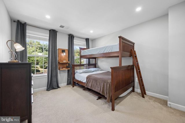 1749 CHISWICK CT, Silver Spring, MD 20904
