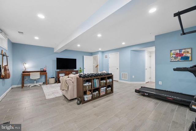 1749 CHISWICK CT, Silver Spring, MD 20904