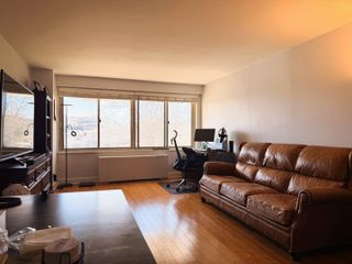 1815 215th St Apt 1B, New York City, NY 11360