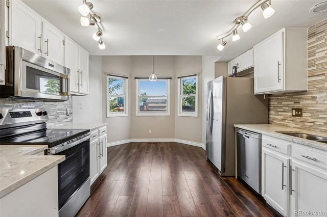 9946 Garland Drive, Broomfield, CO 80021
