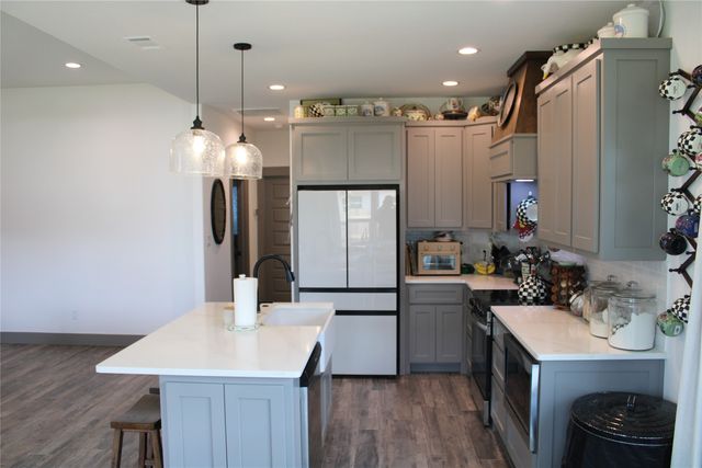 9221 Parkview, Tolar, TX 76476