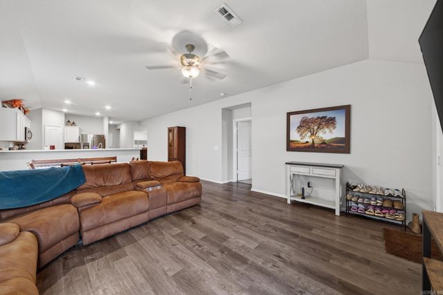 25 Sarah Alyse Lane, Cabot, AR 72023