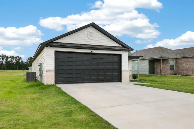 25 Sarah Alyse Lane, Cabot, AR 72023