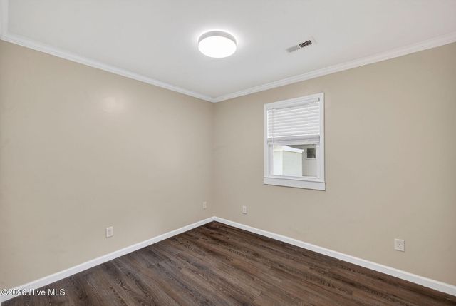 18 Hampton Drive, Castle Hayne, NC 28429